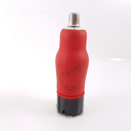 1 X EF6N MINIWATT TUBE. NOS / NIB. RC82