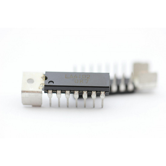 LA4102 INTEGRATED CIRCUIT NOS (New Old Stock) 1PC. C554BU3F130315