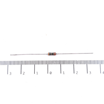 2 X 1/4W 301R 1% 1990s...