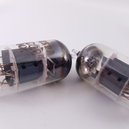 2 X ECC85 TESLA TUBE. 1960s PROD. SQUARE GETTER. MATCHED PAIR. 6. CH136