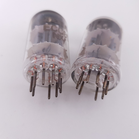 2 X ECC85 TESLA TUBE. 1960s PROD. SQUARE GETTER. MATCHED PAIR. 6. CH136