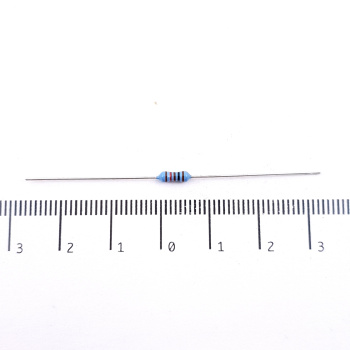 2 X 1/4W 121R 1% METAL FILM...