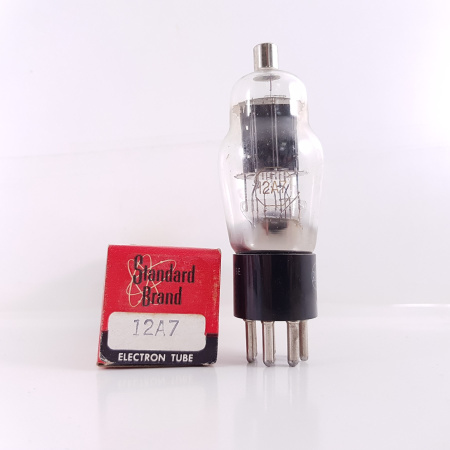 1 X 12A7 RCA RADIOTRON TUBE. NOS/NIB. RCB318