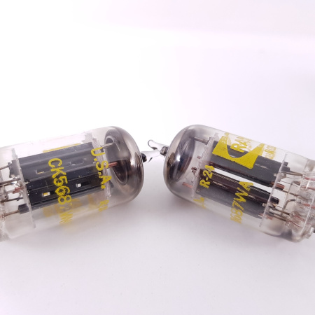 2 x 5687WA TUBE. RAYTHEON BRAND TUBE. YELLOW LOGO. MATCHED NOS / NIB. RC62