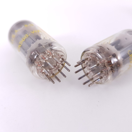 2 x 5687WA TUBE. RAYTHEON BRAND TUBE. YELLOW LOGO. MATCHED NOS / NIB. RC62