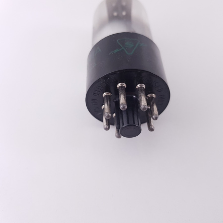1 X 50Y6GT SYLVANIA TUBE. NOS TUBE. CB83