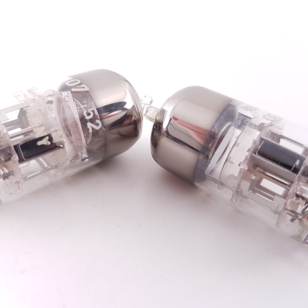 2 X E88C / 8255 SINGLE TRIODE SIEMENS TUBE. TUNGSRAM PROD. GOLD PIN. 3 MICA. 102/114%. 18. CH78