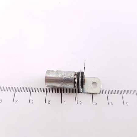 1 X CASQUILLOS DE BOMBILLITAS DIAL RADIO. CAP BULB.  BAYONETA T10. 1PC. RCA30/4U5-5