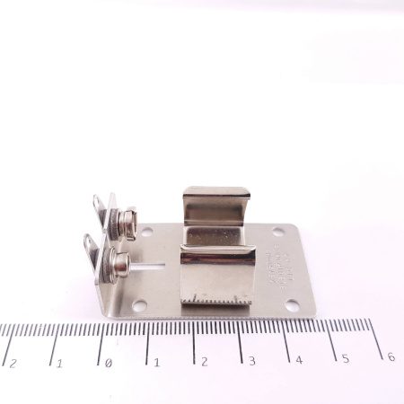 1 X KEYSTONE ELECTRONICS BATTERY HOLDER FOR 9VOLT BATTERY. PORTA PILA 9 VOL.1PC. RCA30/4U6