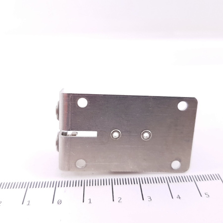 1 X KEYSTONE ELECTRONICS BATTERY HOLDER FOR 9VOLT BATTERY. PORTA PILA 9 VOL.1PC. RCA30/4U6