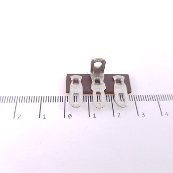 2 x 3 SOLDER LUG BAKELITE...