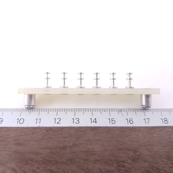 1 x 6 SOLDER LUG BAKELITE... 2