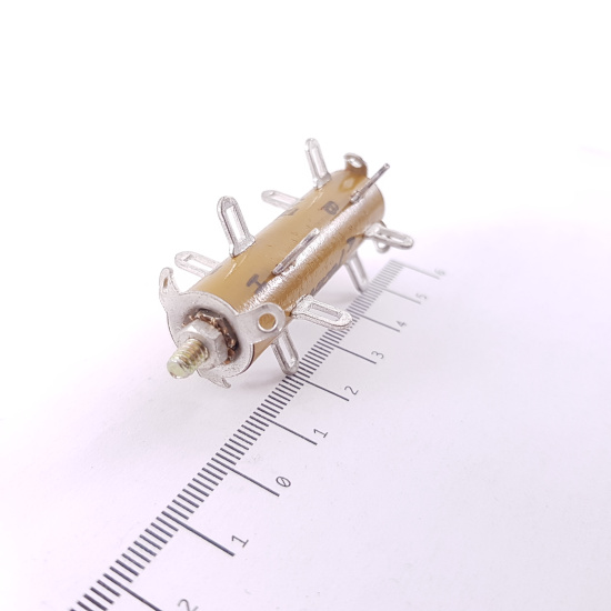 1 x 18 SOLDER VERTICAL TURRENT VECTOR...