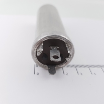 1 X ELECTROLYTIC CAPACITOR... 2