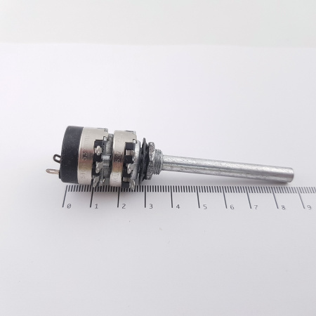 POTENCIOMETRO CARBON  POTENTIOMETER. PIHER 200K + 200K LOG C/I +-20%. P27/30