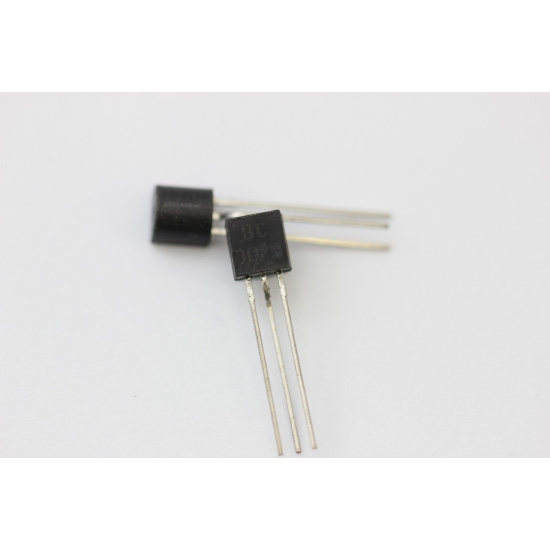 BC307B TRANSISTOR NOS( New Old Stock...