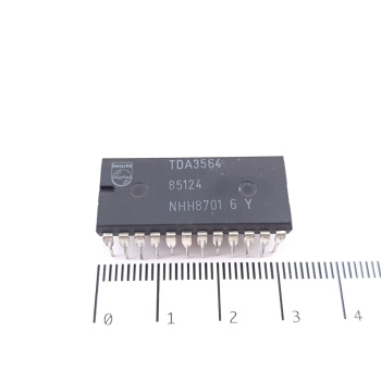1 X TDA3564 PHILIPS...