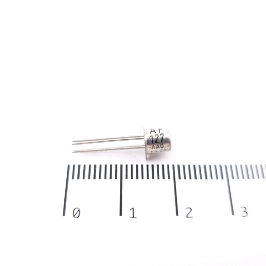 1 X AF127 TRANSISTOR. NOS....