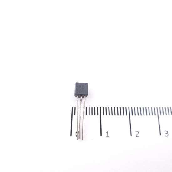 1 X BC546A TRANSISTOR. NOS....