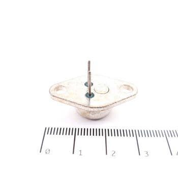 1 X AD162 TRANSISTOR. NOS.... 2