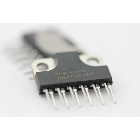 TA8211AH NOS (New Old Stock)1PC C529BU3F110215