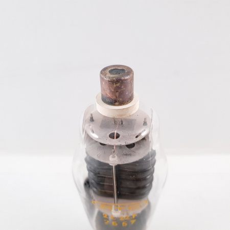 1 X 2E22F RTC TUBE. BLACK PLATES. NOS.