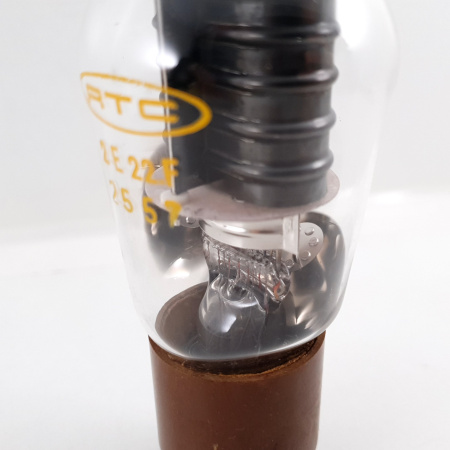 1 X 2E22F RTC TUBE. BLACK PLATES. NOS.