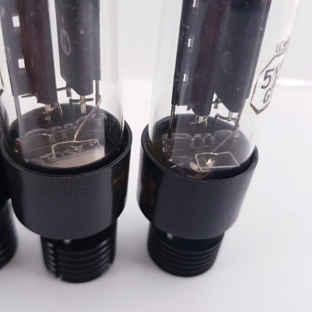 5 X 5Y3GT RCA TUBE. BLACK PLATES. RECTANGULAR GETTER 1950s PRODUC. NOS/NIB. RCB201