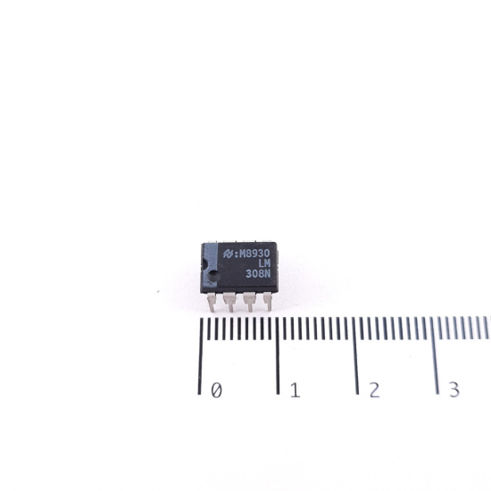 1 X LM308N NATIONAL SEMICONDUCTOR...