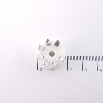 1 x 7 PINS MINIATURE SOCKET... 2