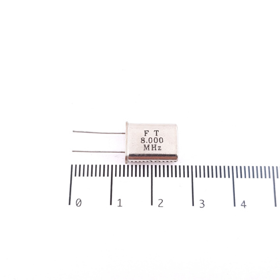 1 X 8.000MHZ FT CRYSTAL OSCILLATOR....