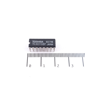 1 X TC4015BP TOSHIBA...