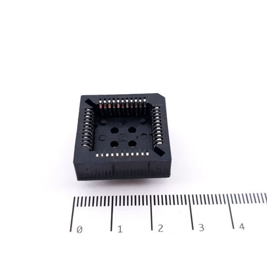 1 X 44 PIN PLCC IC SOCKET. NOS....