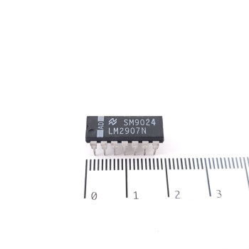 1 X LM2907N NATIONAL...