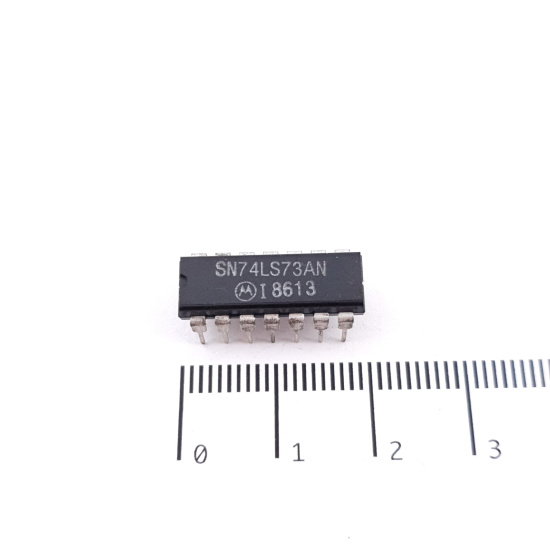 1 X SN74LS73AN MOTOROLA INTEGRATED...