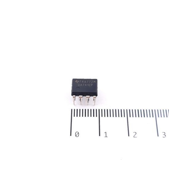 1 X UA741CP TEXAS INSTRUMENTS...