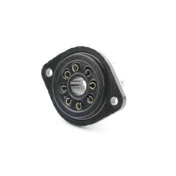 1 X K8A OCTAL TUBE SOCKET....