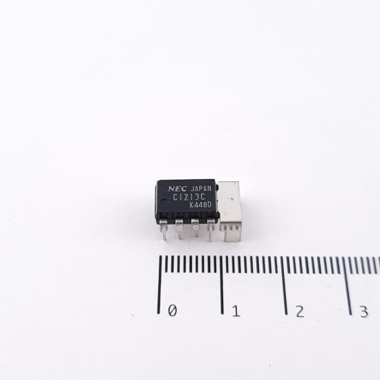 1 X C1213 NEC INTEGRATED CIRCUIT....
