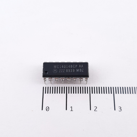 1 X MC14014BCP MOTOROLA INTEGRATED...