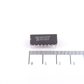 1 X HBF4052AF/0 SGS-ATES...