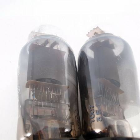 2 X EL33 TUBE. MULLARD. SMOKED GLASS. DUAL D-G. 1950s. MATCHED PAIR. CÑ  ENA