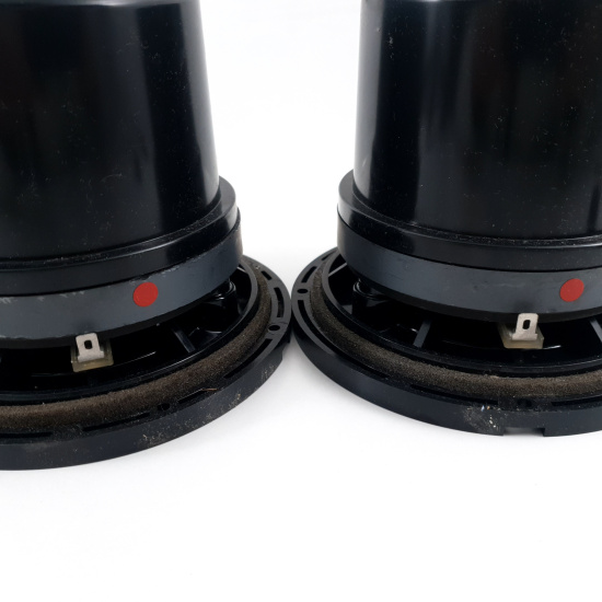 2 X AD0210 / SQ8 PHILIPS SPEAKER....