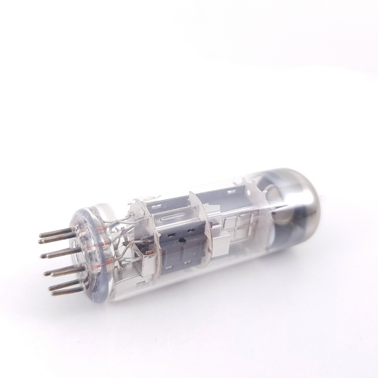 1 X ECL86 TUBE. EUROPEAN PRODUCTION....