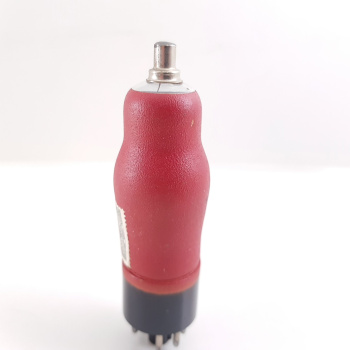 1 X EBC33 MINIWATT TUBE.... 2