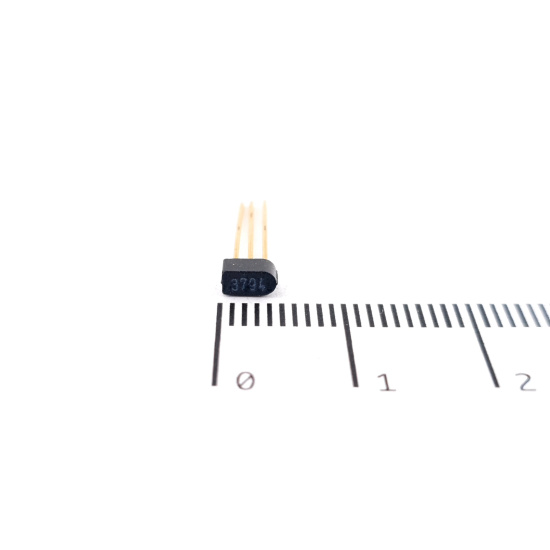 1 X 3794 GOLD TRANSISTOR. NOS....
