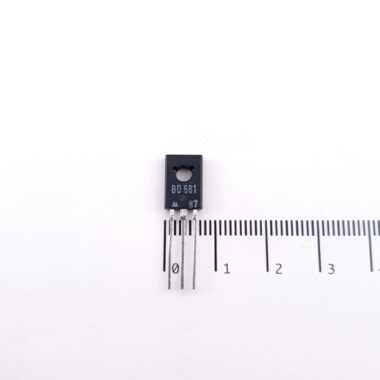 1 X BD561 MOTOROLA TRANSISTOR. NOS....