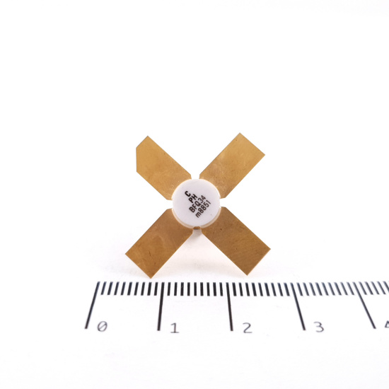 1 X BFQ34 GOLD PHILIPS TRANSISTOR....