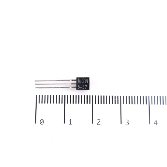 1 X 2N5457 MOTOROLA TRANSISTOR. NOS....