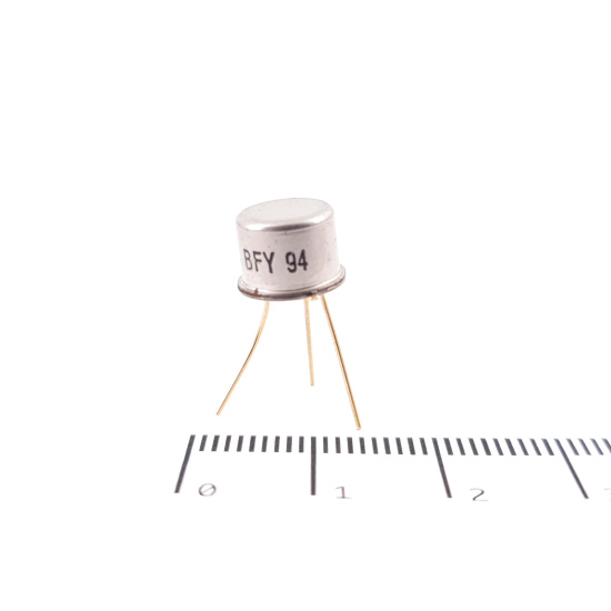 1 X BFY94 GOLD TRANSISTOR. NOS....