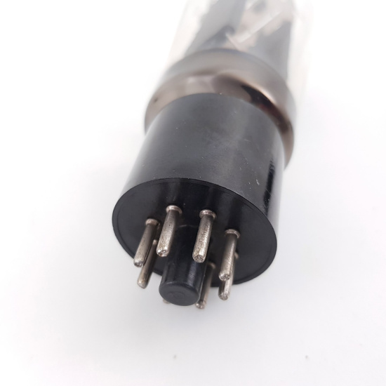 1 X PV200/600 OCTAL TUNGSRAM TUBE....
